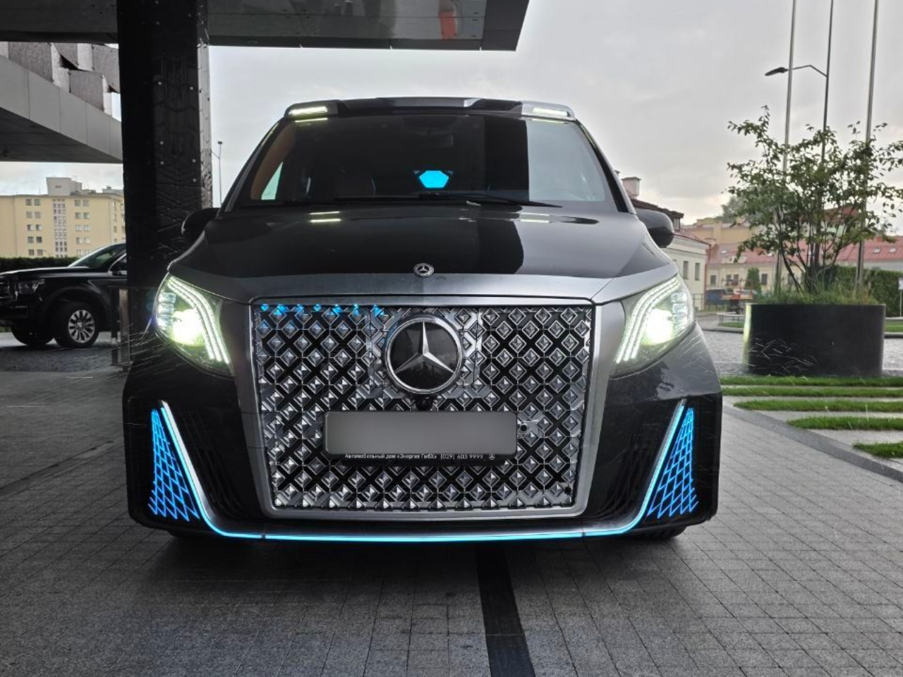 Mercedes-Maybach V-Class