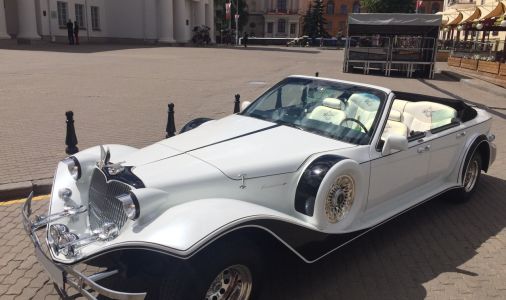 Кабриолет Excalibur Phantom